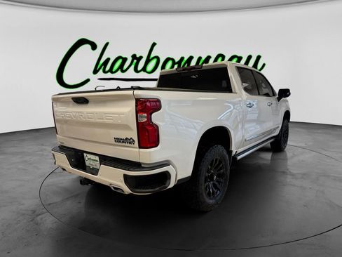 Used 2023 Chevrolet Silverado 1500 High Country w/ Technology Package AWD/4WD image 5