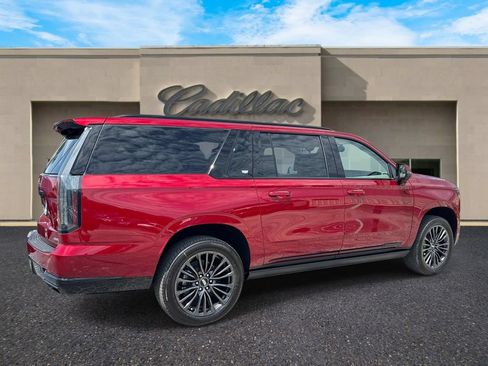New 2026 Cadillac Escalade ESV Platinum Sport w/ LPO, Floor Liner Package AWD/4WD image 3