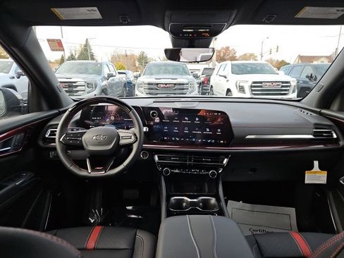 New 2026 Chevrolet Traverse RS image 22