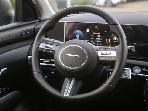 New 2026 Hyundai Tucson Limited image 17