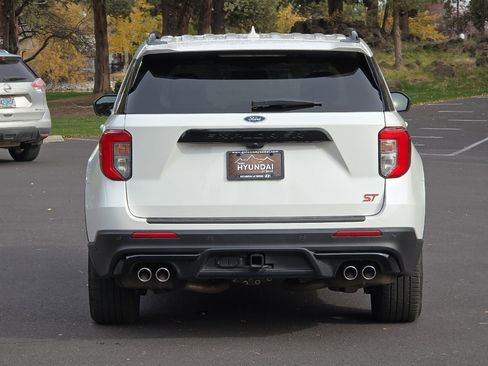 Used 2020 Ford Explorer ST w/ Premium Technology Package image 5