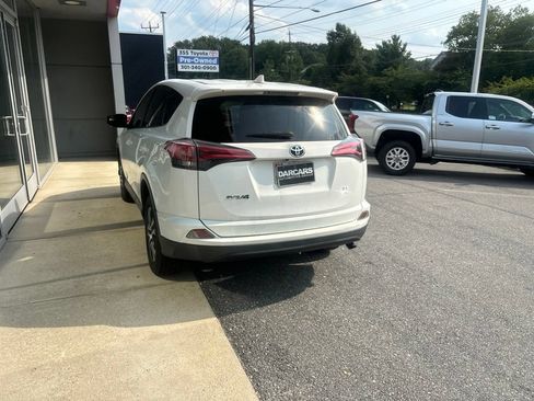 Used 2017 Toyota RAV4 LE w/ All Weather Liner Package AWD/4WD image 4