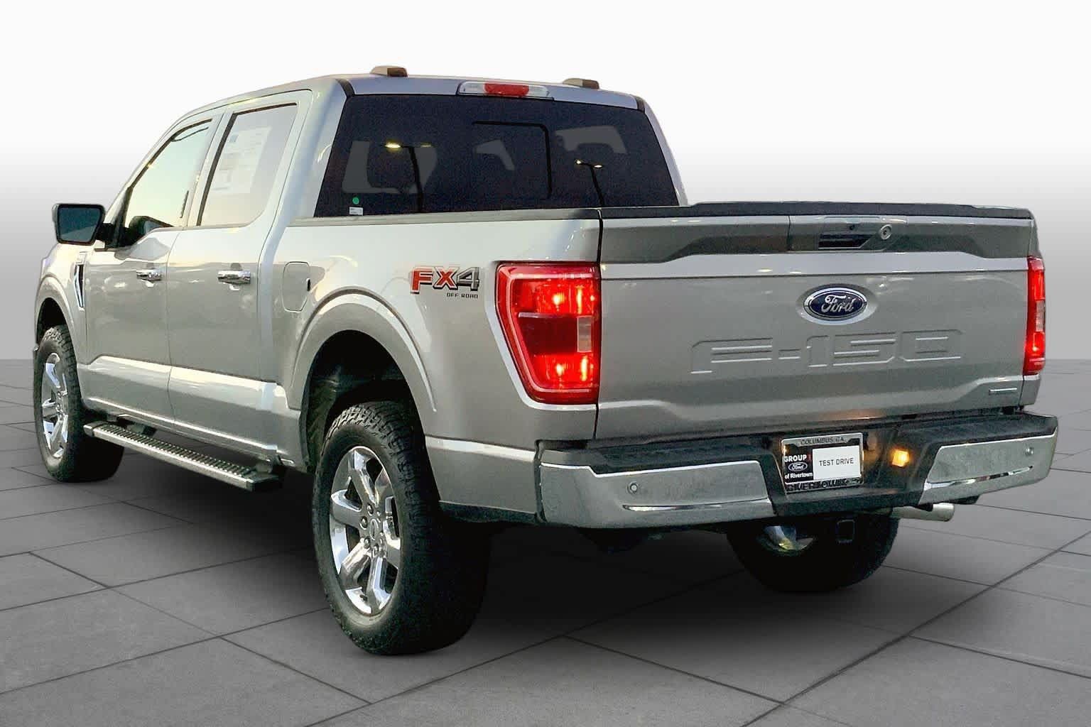Used 2022 Ford F150 XLT w/ Equipment Group 302A High AWD/4WD image 11