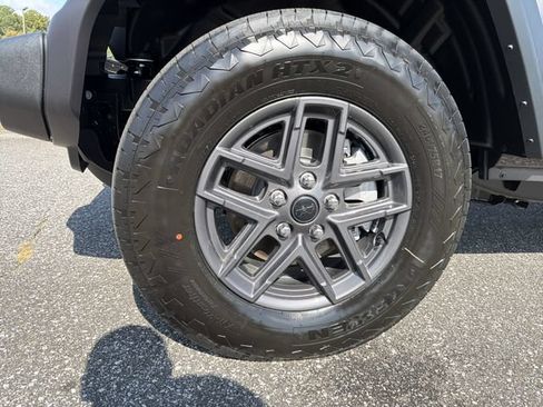 New 2026 Jeep Wrangler Unlimited Sport AWD/4WD image 11