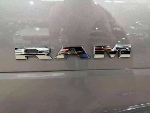 Used 2022 RAM 2500 Big Horn AWD/4WD image 14