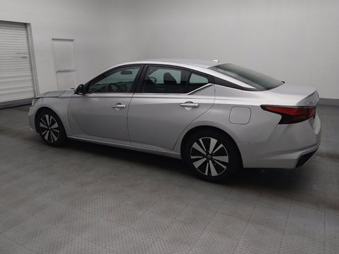 Used 2022 Nissan Altima 2.5 SV FWD image 3
