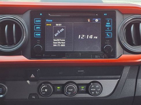 Used 2019 Toyota Tacoma TRD Sport w/ Technology Package RWD image 20
