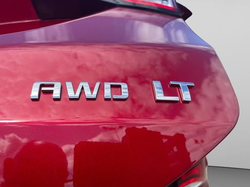 Used 2024 Chevrolet Equinox LT AWD/4WD image 18