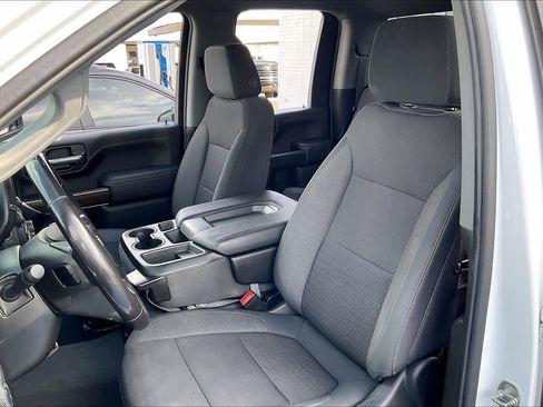 Used 2021 Chevrolet Silverado 2500 LT w/ Convenience Package image 9