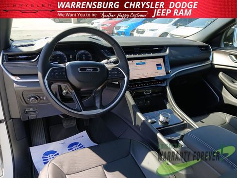 New 2026 Jeep Grand Cherokee Limited image 15