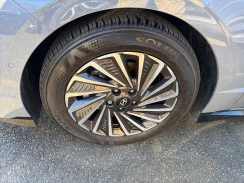 Certified 2024 Hyundai Sonata Limited image 5