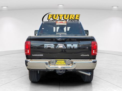 New 2026 RAM 2500 Laramie AWD/4WD image 5
