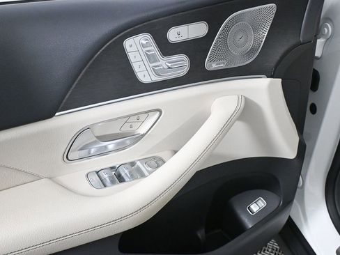 Used 2020 Mercedes-Benz GLE 350 4MATIC image 8