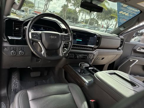 Used 2022 Chevrolet Silverado 1500 LT Trail Boss w/ Convenience Package II image 34