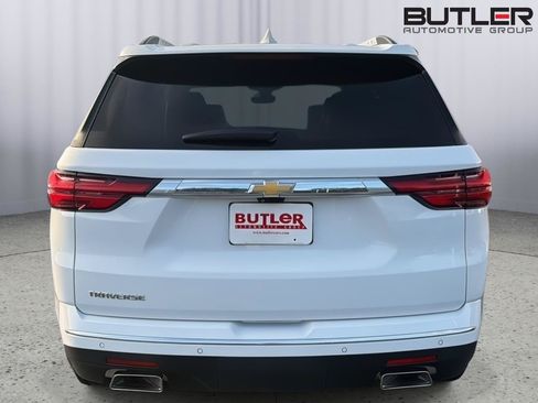 Used 2022 Chevrolet Traverse High Country FWD image 5