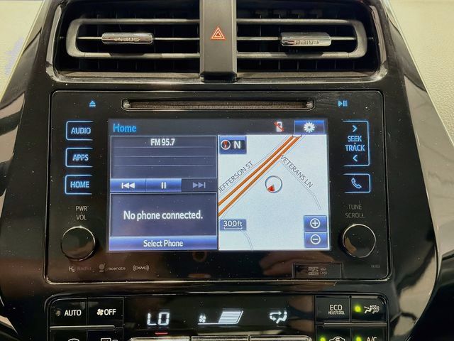 Certified 2017 Toyota Prius Four FWD image 13