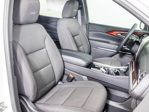 Used 2024 Chevrolet Traverse Z71 w/ LPO, Floor Liner Package image 45