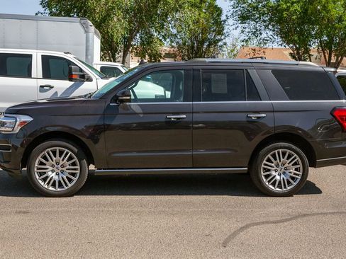 Used 2024 Ford Expedition Limited AWD/4WD image 8