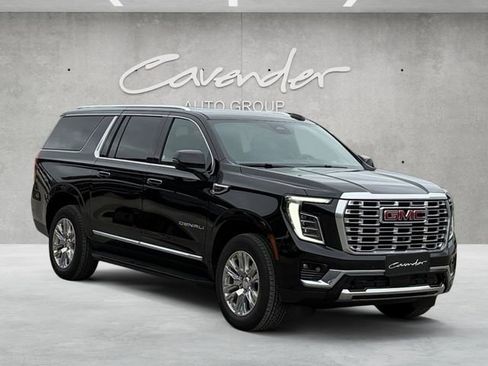 Used 2025 GMC Yukon XL Denali AWD/4WD image 2