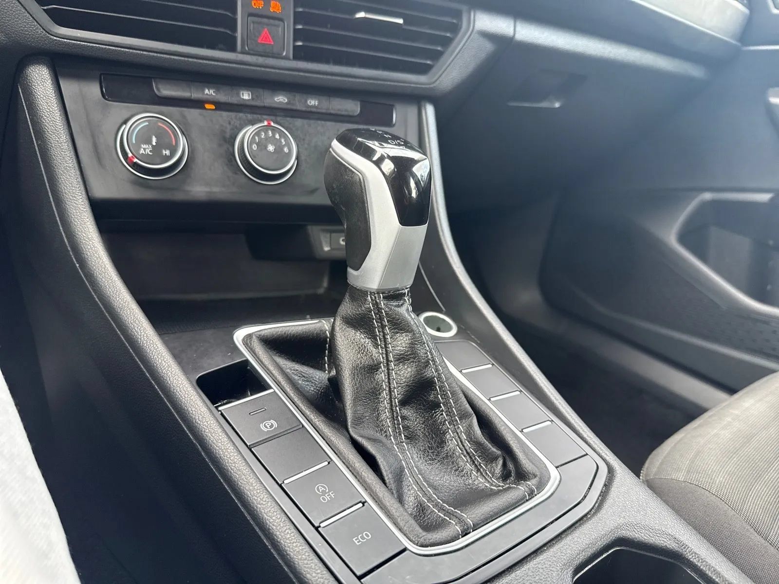 Used 2024 Volkswagen Jetta S FWD image 18