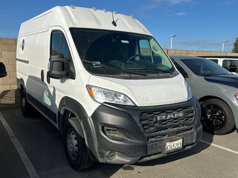 Used 2023 RAM ProMaster 1500 w/ Interior LED Lighting Group image 3