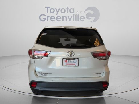 Used 2015 Toyota Highlander Limited FWD image 5