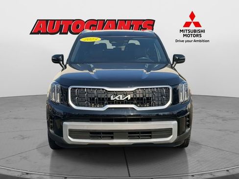 Used 2023 Kia Telluride EX w/ EX Captain's Chair Package image 6