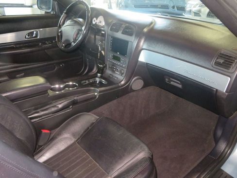 Used 2004 Ford Thunderbird RWD image 21