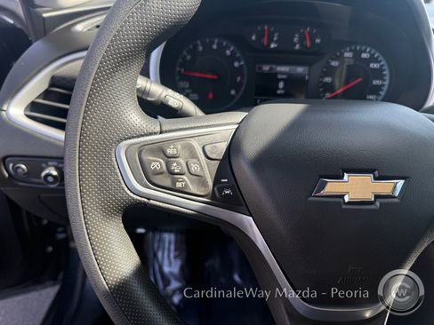 Used 2023 Chevrolet Malibu LT image 17