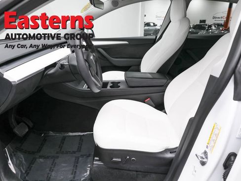 Used 2023 Tesla Model Y Long Range image 14