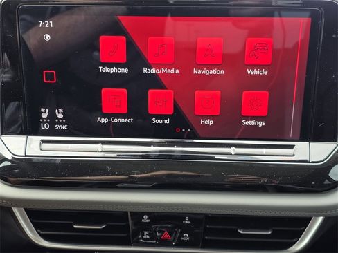 New 2026 Volkswagen Atlas Peak Edition image 13