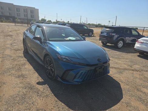 Certified 2025 Toyota Camry XSE image 1