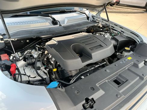 Used 2021 Land Rover Defender 110 X-Dynamic HSE image 26