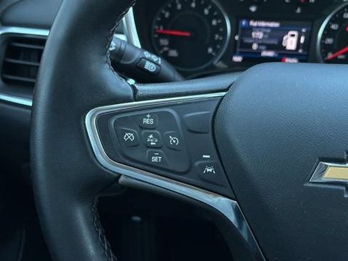 Used 2024 Chevrolet Equinox LT FWD image 22