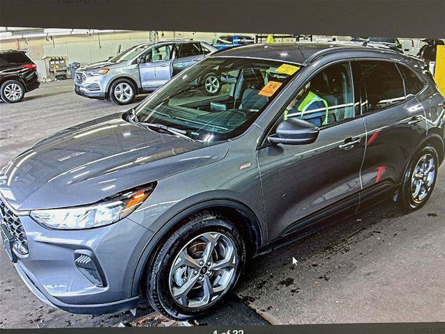 Certified 2025 Ford Escape ST-Line FWD image 2