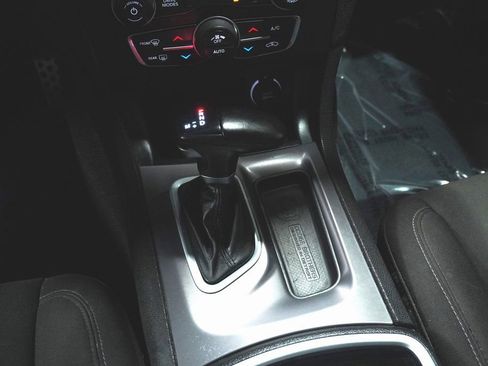 Used 2023 Dodge Charger Scat Pack w/ Technology Group image 19