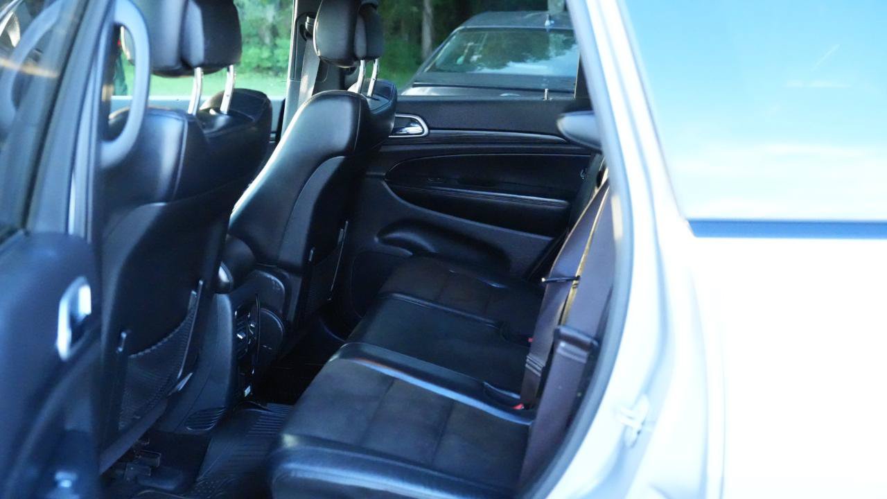 Used 2019 Jeep Grand Cherokee Altitude AWD/4WD image 22