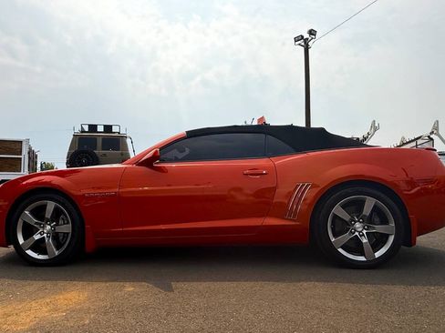 Used 2011 Chevrolet Camaro SS w/ RS Package RWD image 8