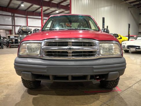 Used 1999 Chevrolet Tracker 2WD Convertible w/ Preferred Equipment Group 2 image 13