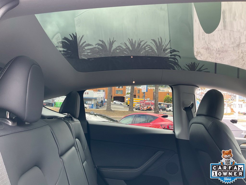 Used 2023 Tesla Model Y Long Range AWD/4WD image 65
