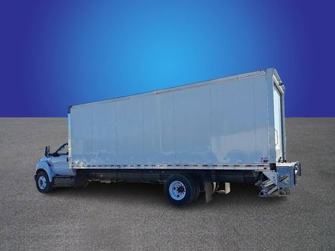 Used 2023 Ford F650 2WD Regular Cab Super Duty image 7