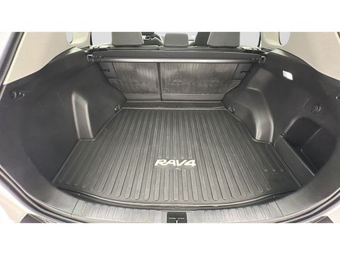 Used 2023 Toyota RAV4 XLE w/ Convenience Package AWD/4WD image 23