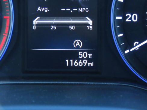 Used 2023 Hyundai Kona SE w/ Cargo Package image 20