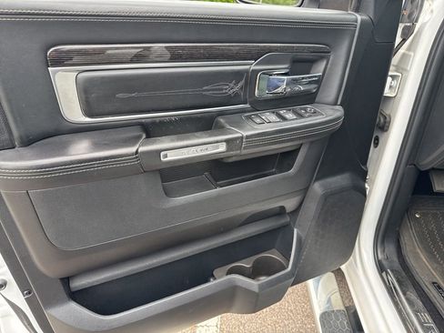 Used 2017 RAM 1500 Limited AWD/4WD image 16