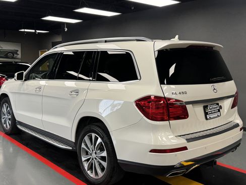 Used 2016 Mercedes-Benz GL 450 4MATIC image 4