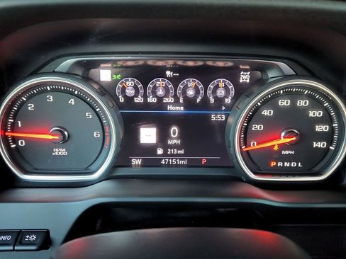 Used 2022 Chevrolet Silverado 1500 High Country w/ Technology Package image 28