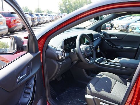New 2026 Chevrolet Equinox LT w/ Safety and Technology Package image 10