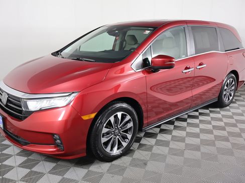 Certified 2023 Honda Odyssey EX-L image 10