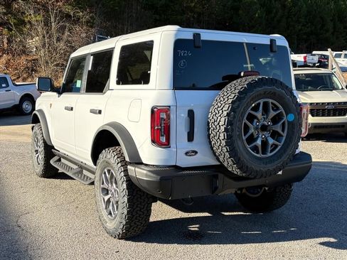 New 2025 Ford Bronco Badlands AWD/4WD image 5