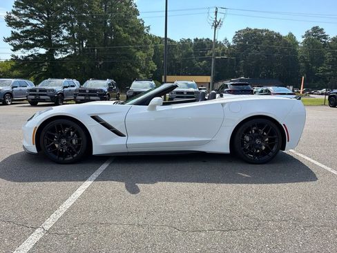 Used 2017 Chevrolet Corvette Stingray Convertible w/ 3LT Preferred Equipment Group RWD image 9